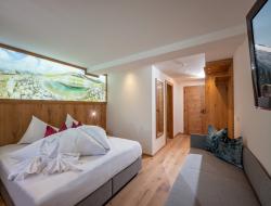 images/zimmer18/Hotel_Alpengruss_Lanersbach_390_Tux_Zimmer_18_1.jpg